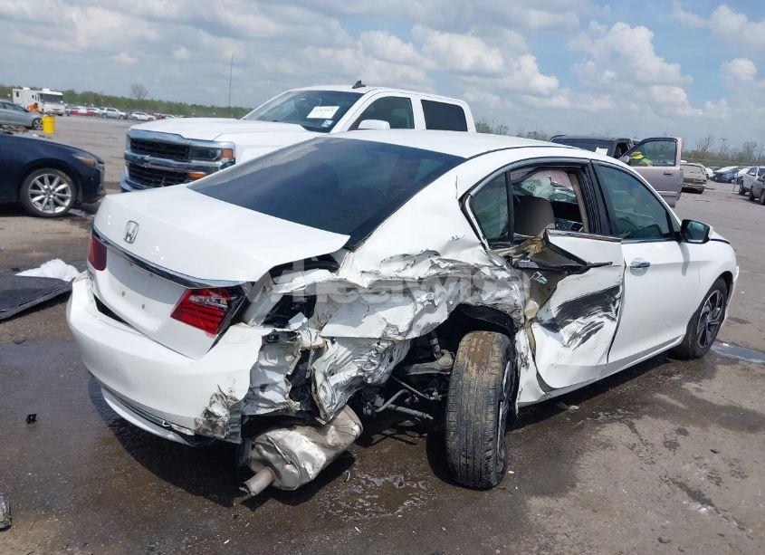 Photo 6 of 2017 Honda Accord LX (VIN 1HGCR2F38HA261450)