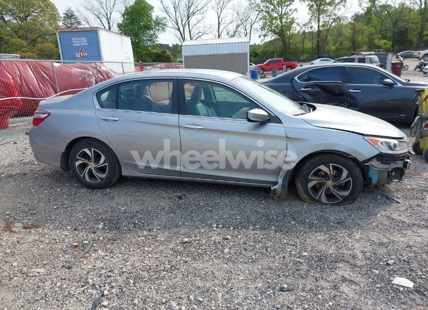 Photo 14 of 2017 Honda Accord LX (VIN 1HGCR2F38HA263831)