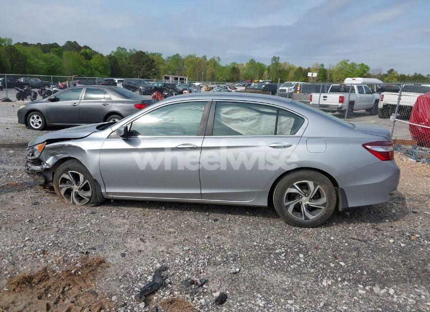 Photo 15 of 2017 Honda Accord LX (VIN 1HGCR2F38HA263831)