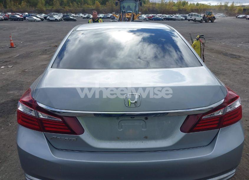 Photo 16 of 2017 Honda Accord LX (VIN 1HGCR2F38HA308816)