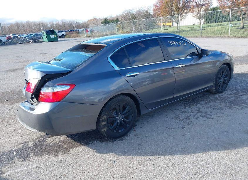 Photo 4 of 2013 Honda Accord LX (VIN 1HGCR2F39DA005375)