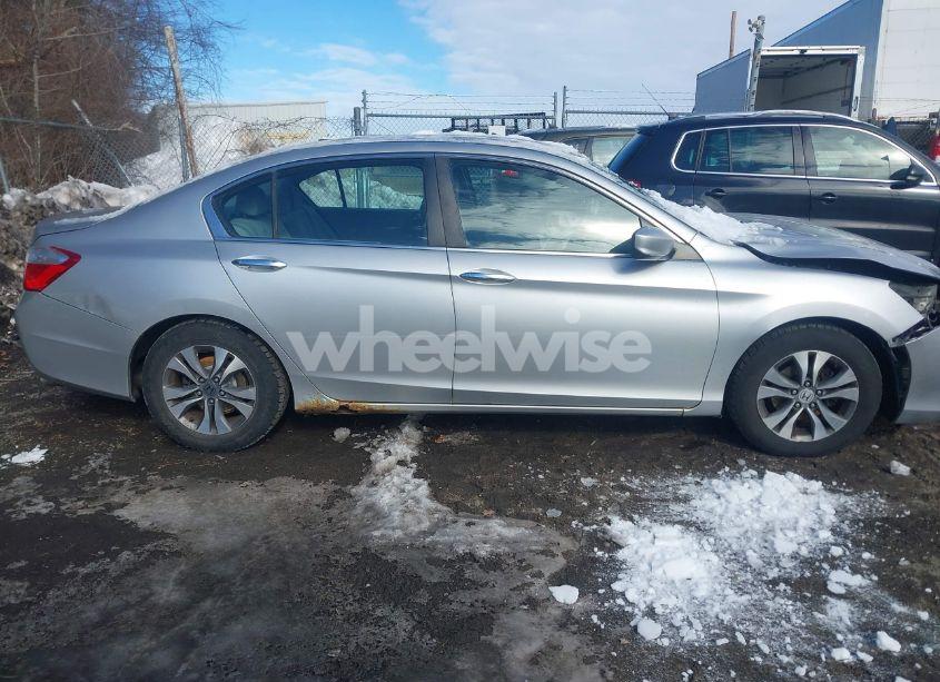 Photo 13 of 2013 Honda Accord LX (VIN 1HGCR2F39DA069562)