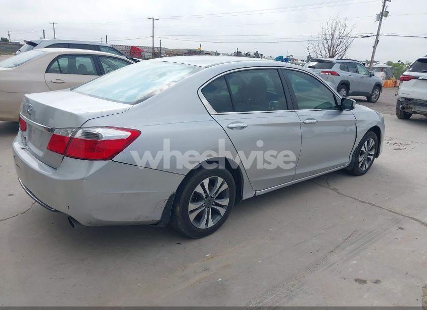 Photo 4 of 2013 Honda Accord LX (VIN 1HGCR2F39DA109722)