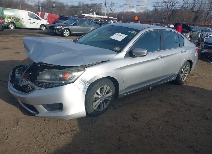 Photo 2 of 2013 Honda Accord LX (VIN 1HGCR2F39DA175798)