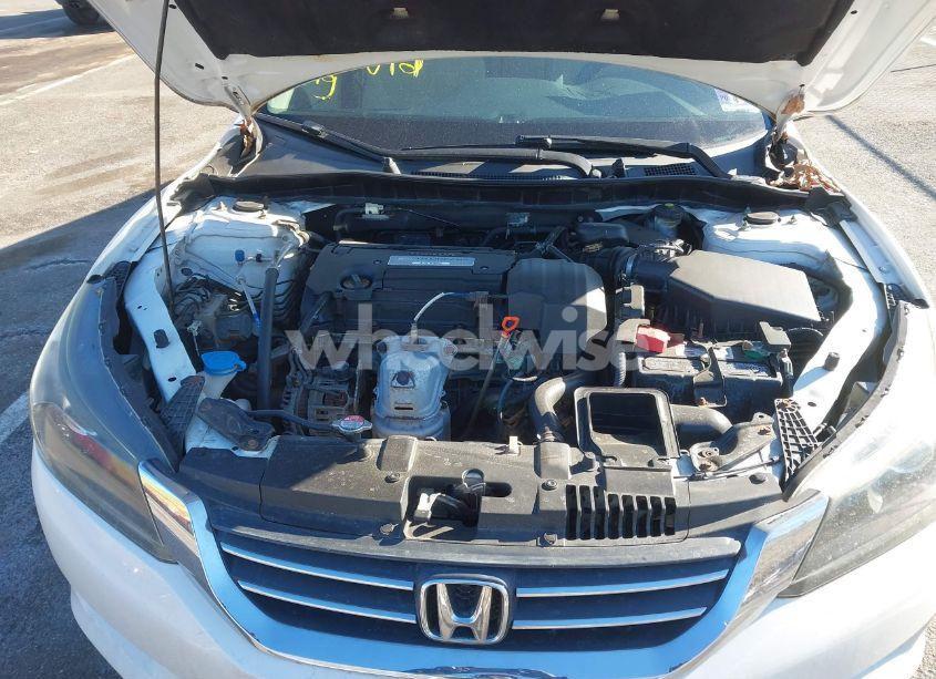 Photo 10 of 2013 Honda Accord LX (VIN 1HGCR2F39DA268160)