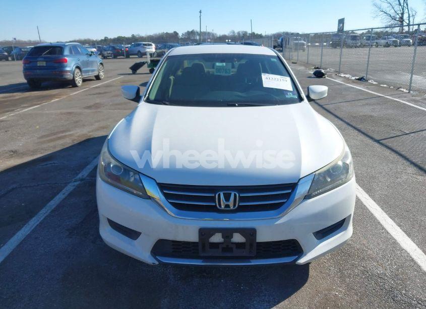 Photo 12 of 2013 Honda Accord LX (VIN 1HGCR2F39DA268160)