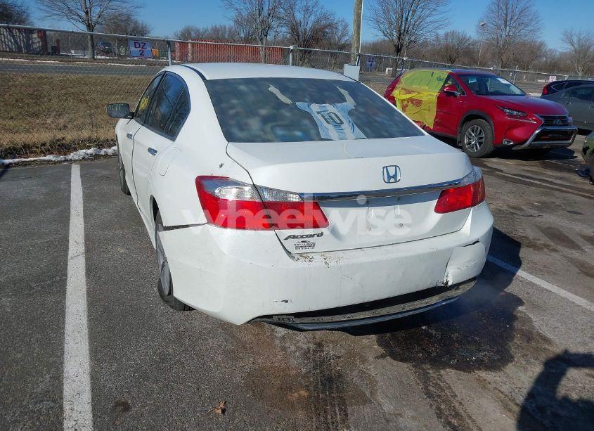 Photo 6 of 2013 Honda Accord LX (VIN 1HGCR2F39DA268160)