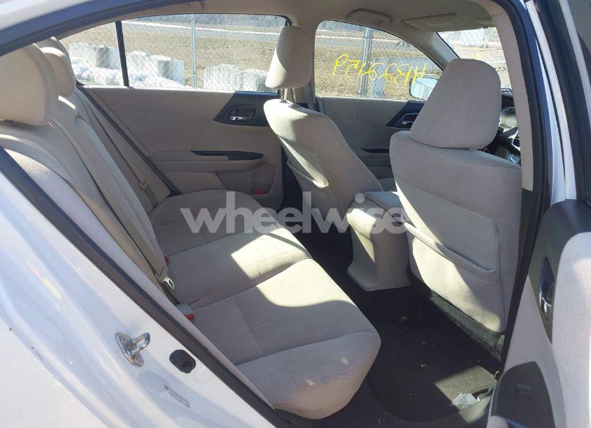 Photo 8 of 2013 Honda Accord LX (VIN 1HGCR2F39DA268160)