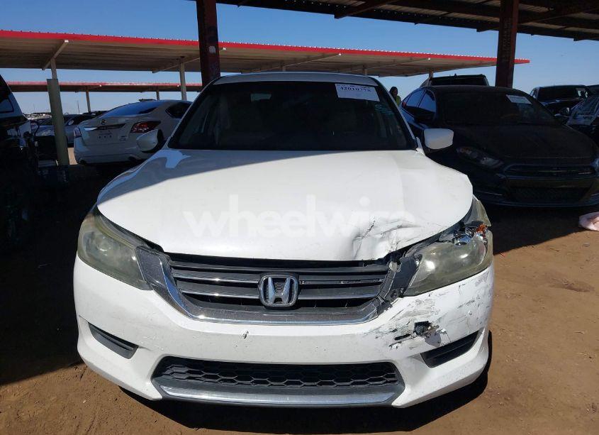 Photo 12 of 2013 Honda Accord LX (VIN 1HGCR2F39DA274590)