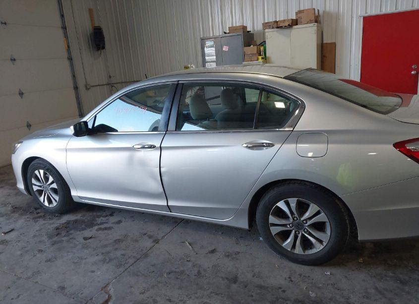 Photo 14 of 2014 Honda Accord LX (VIN 1HGCR2F39EA023845)