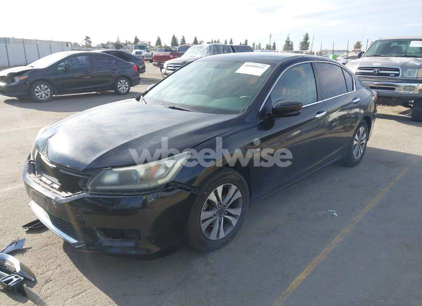 Photo 2 of 2014 Honda Accord LX (VIN 1HGCR2F39EA082085)