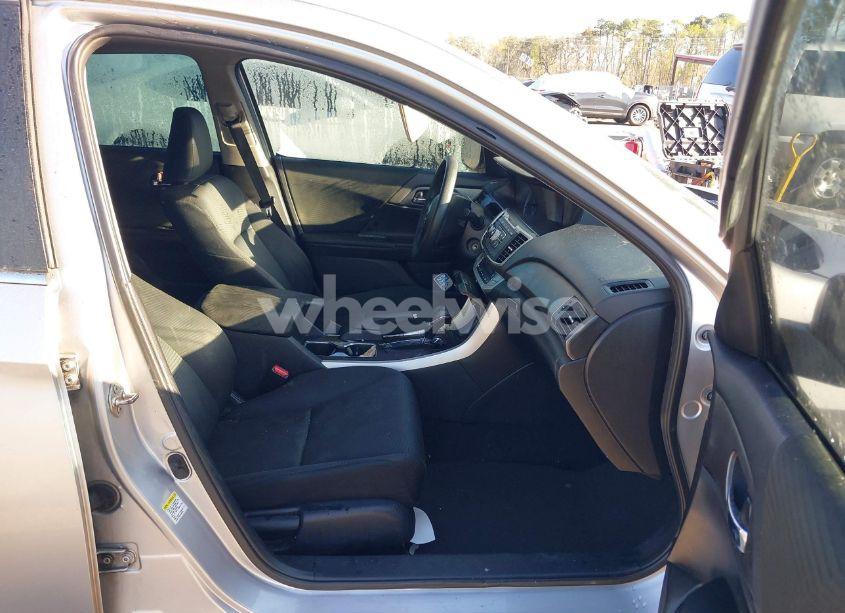 Photo 5 of 2014 Honda Accord LX (VIN 1HGCR2F39EA133441)