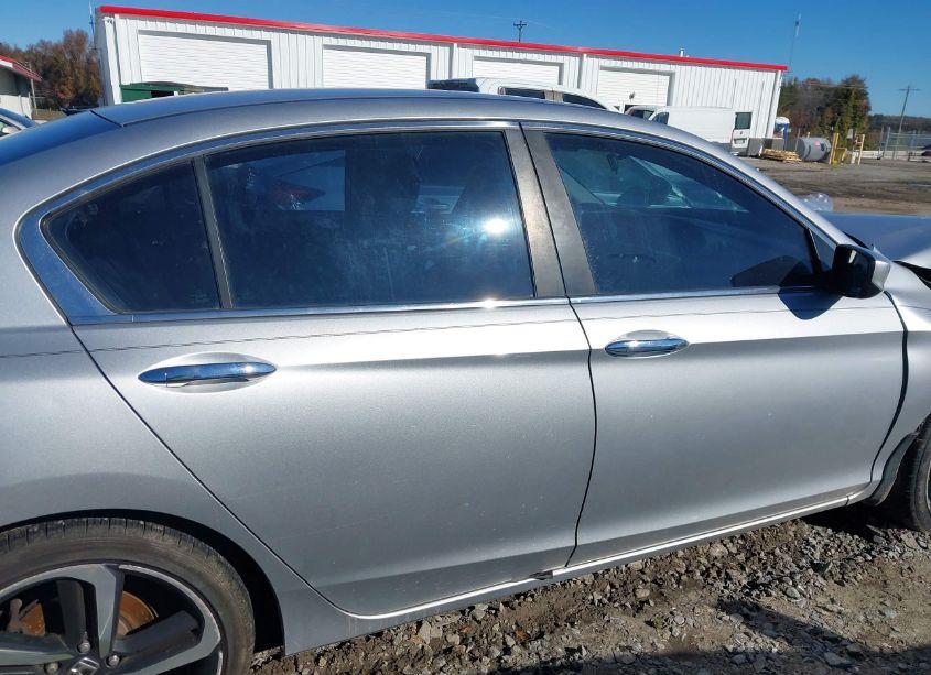 Photo 14 of 2014 Honda Accord LX (VIN 1HGCR2F39EA142382)