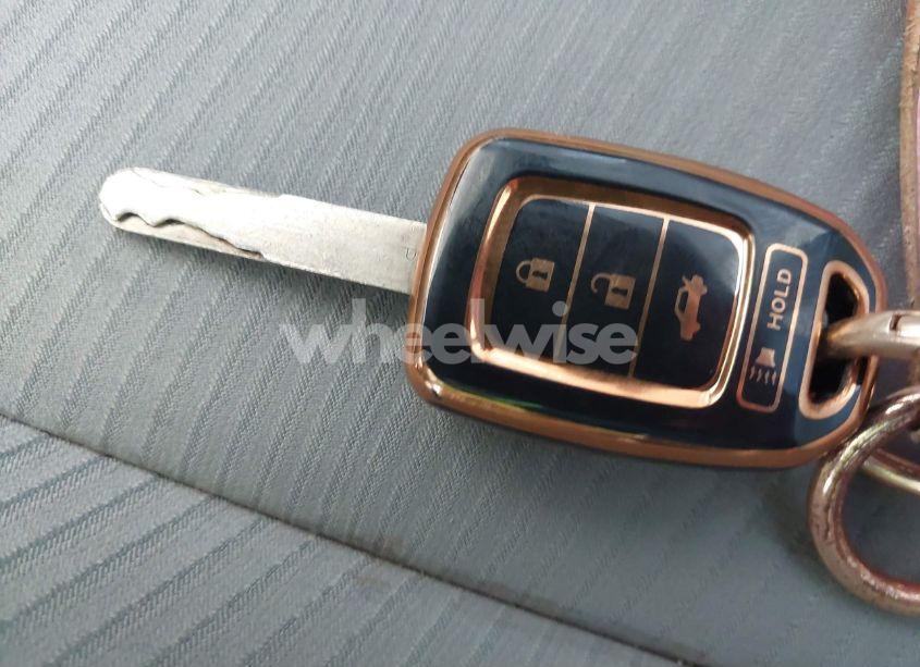 Photo 11 of 2014 Honda Accord LX (VIN 1HGCR2F39EA164642)