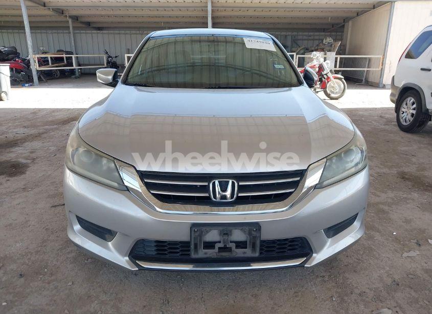 Photo 13 of 2014 Honda Accord LX (VIN 1HGCR2F39EA164642)