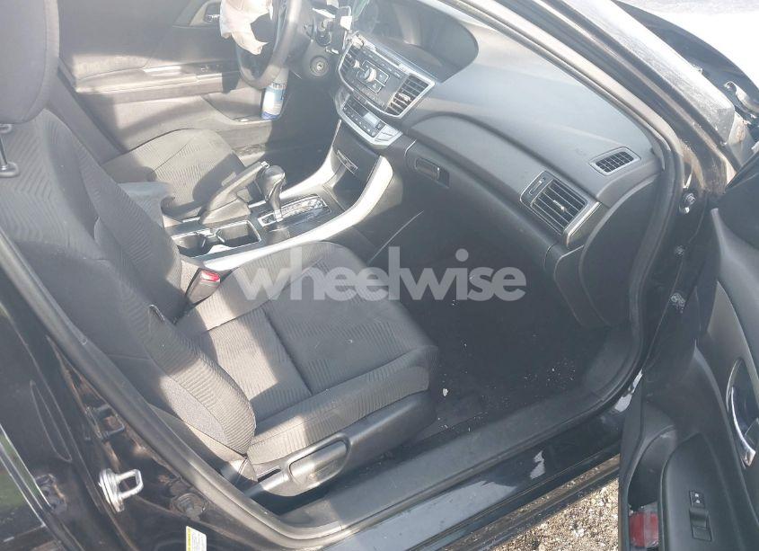 Photo 5 of 2014 Honda Accord LX (VIN 1HGCR2F39EA168187)