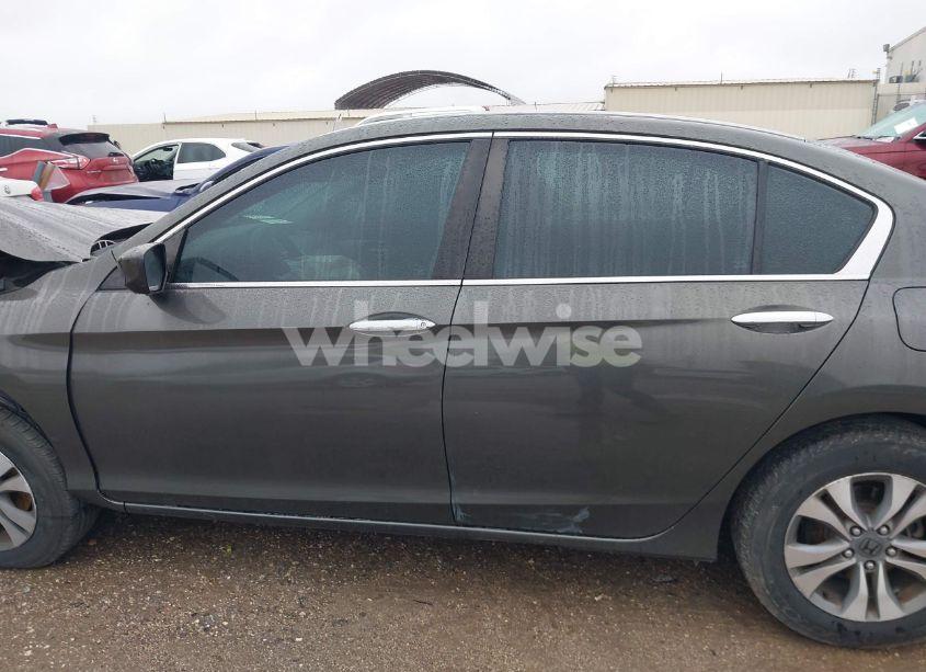 Photo 15 of 2014 Honda Accord LX (VIN 1HGCR2F39EA247892)