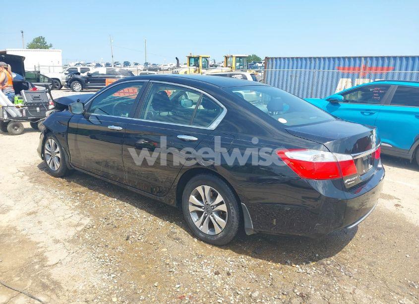 Photo 3 of 2014 Honda Accord LX (VIN 1HGCR2F39EA250114)