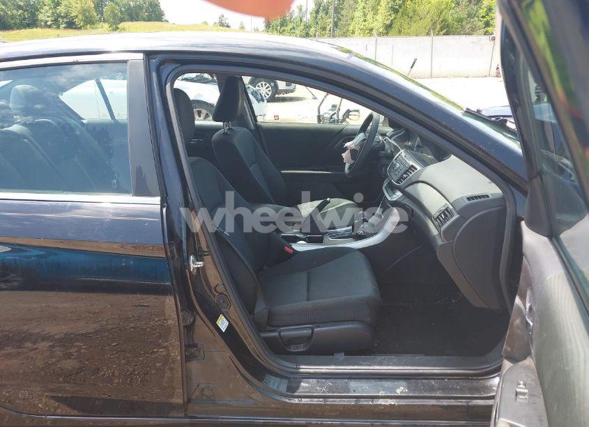 Photo 5 of 2014 Honda Accord LX (VIN 1HGCR2F39EA250114)