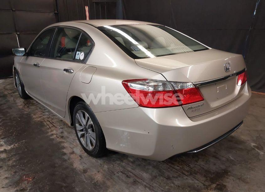 Photo 3 of 2014 Honda Accord LX (VIN 1HGCR2F39EA285512)