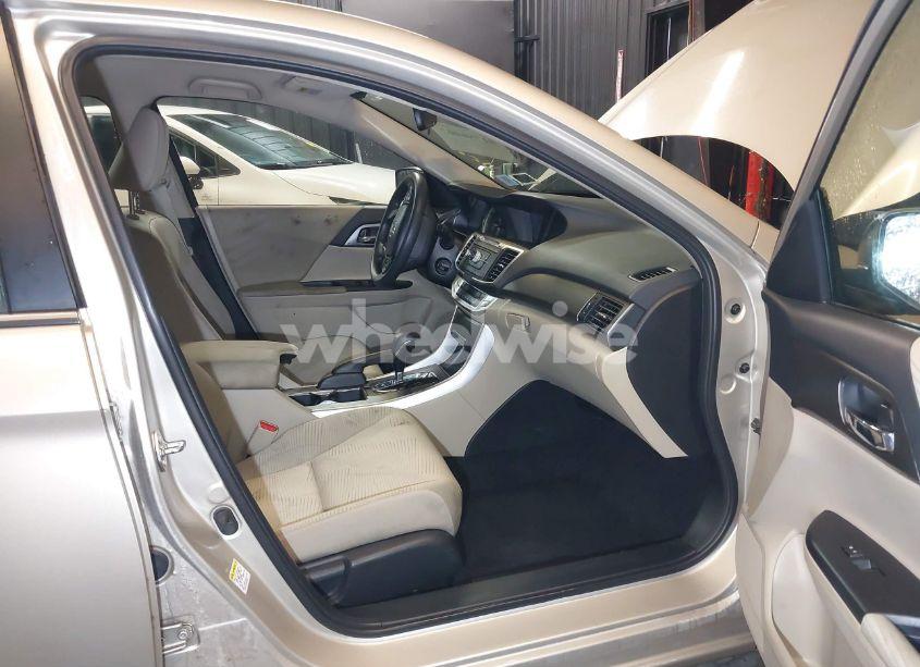 Photo 5 of 2014 Honda Accord LX (VIN 1HGCR2F39EA285512)