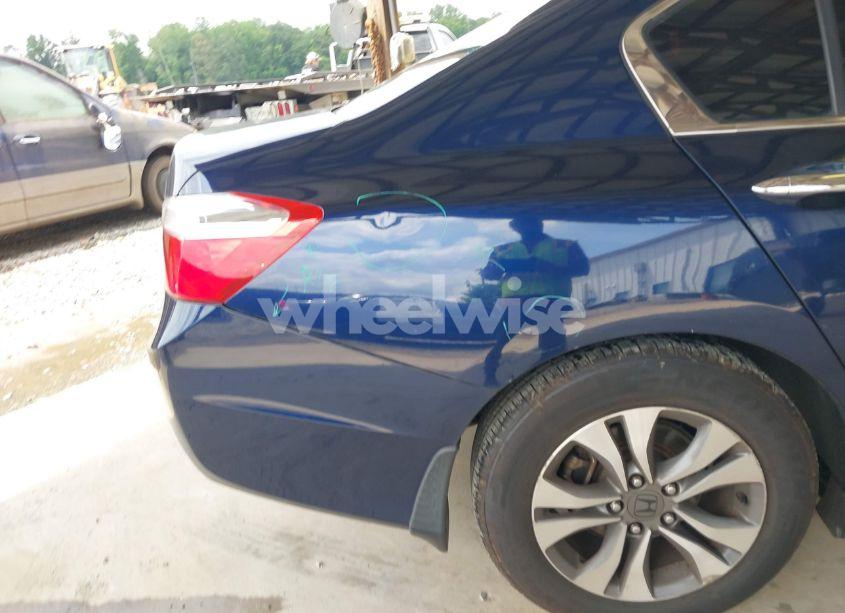 Photo 18 of 2014 Honda Accord LX (VIN 1HGCR2F39EA289186)