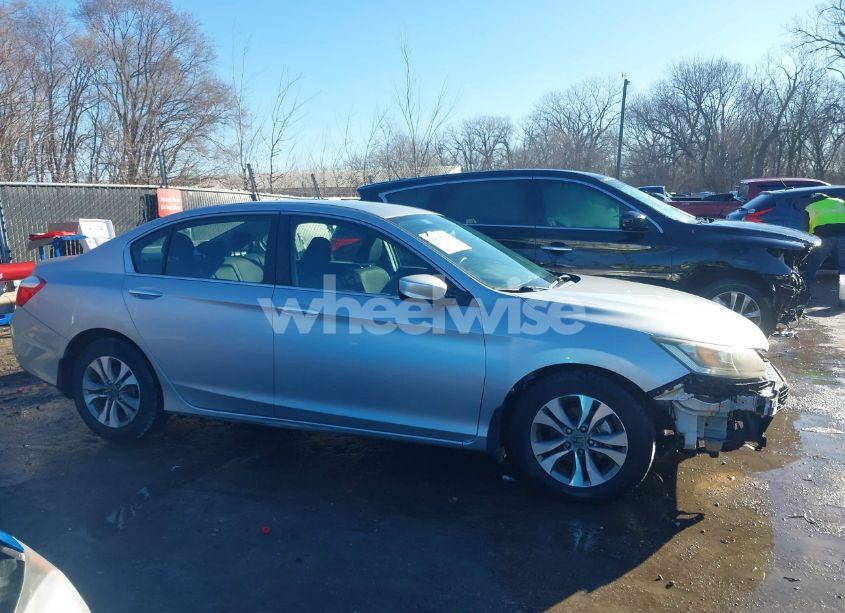 Photo 14 of 2015 Honda Accord LX (VIN 1HGCR2F39FA037875)