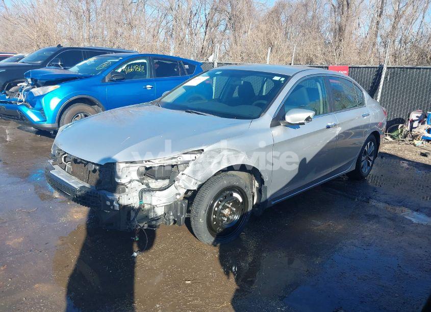 Photo 2 of 2015 Honda Accord LX (VIN 1HGCR2F39FA037875)