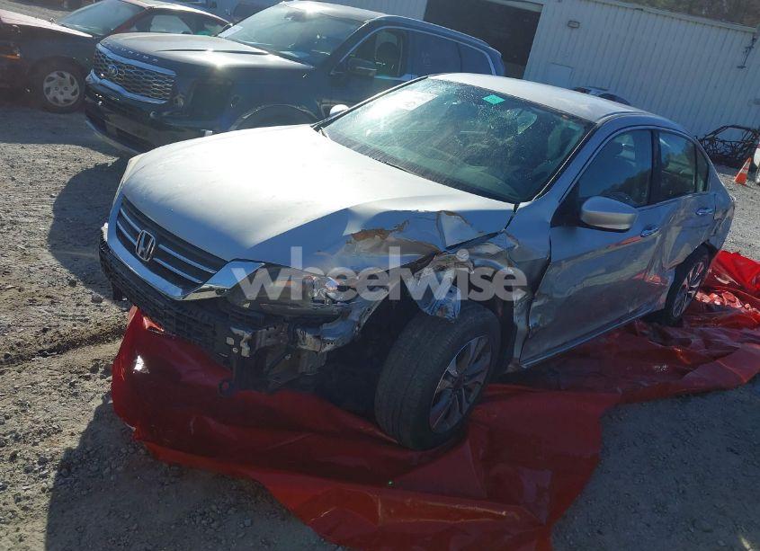 Photo 2 of 2015 Honda Accord LX (VIN 1HGCR2F39FA041621)