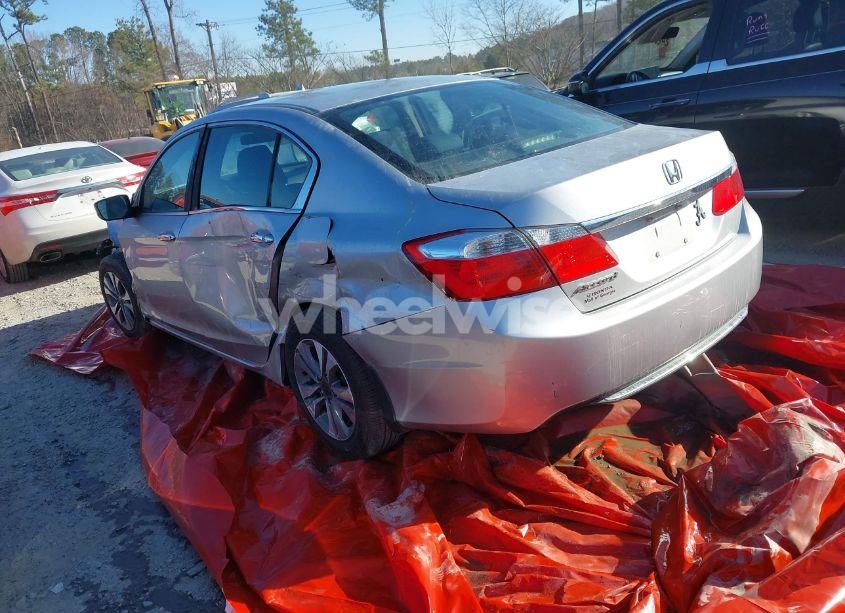 Photo 3 of 2015 Honda Accord LX (VIN 1HGCR2F39FA041621)