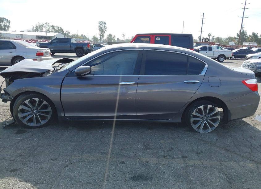 Photo 14 of 2015 Honda Accord LX (VIN 1HGCR2F39FA057480)