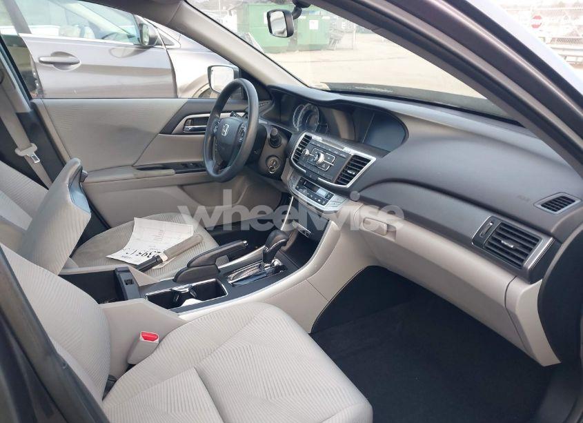 Photo 5 of 2015 Honda Accord LX (VIN 1HGCR2F39FA063053)