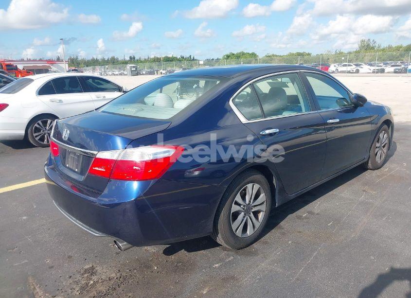 Photo 4 of 2015 Honda Accord LX (VIN 1HGCR2F39FA092925)