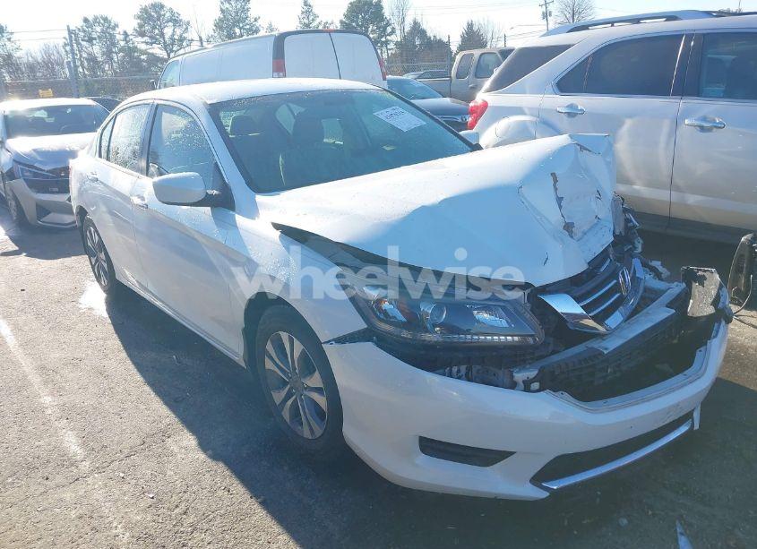 2015 Honda Accord LX (VIN 1HGCR2F39FA160656) main photo