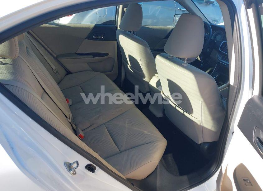 Photo 8 of 2015 Honda Accord LX (VIN 1HGCR2F39FA160656)