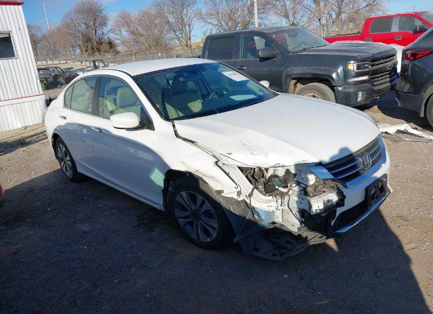 2015 Honda Accord LX (VIN 1HGCR2F39FA169258) main photo
