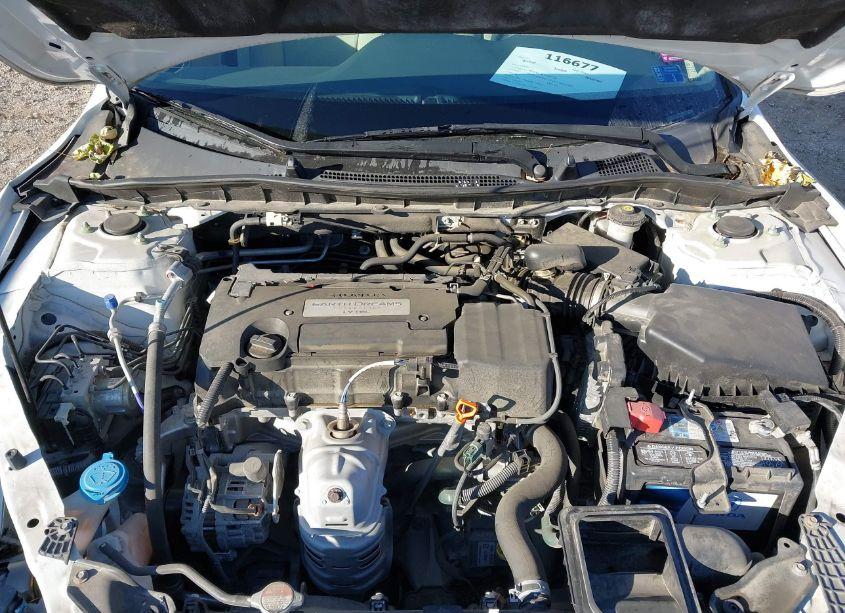 Photo 10 of 2015 Honda Accord LX (VIN 1HGCR2F39FA169258)