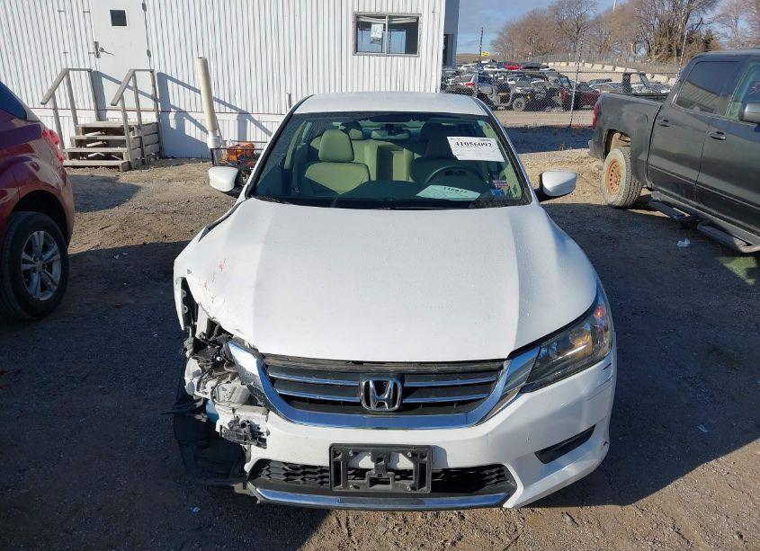 Photo 12 of 2015 Honda Accord LX (VIN 1HGCR2F39FA169258)