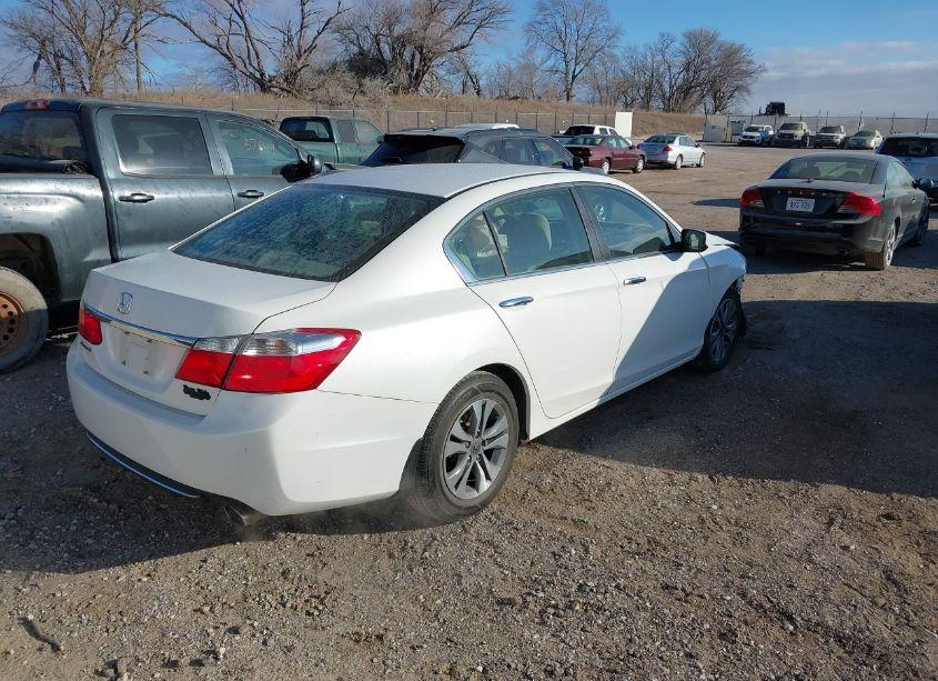 Photo 4 of 2015 Honda Accord LX (VIN 1HGCR2F39FA169258)
