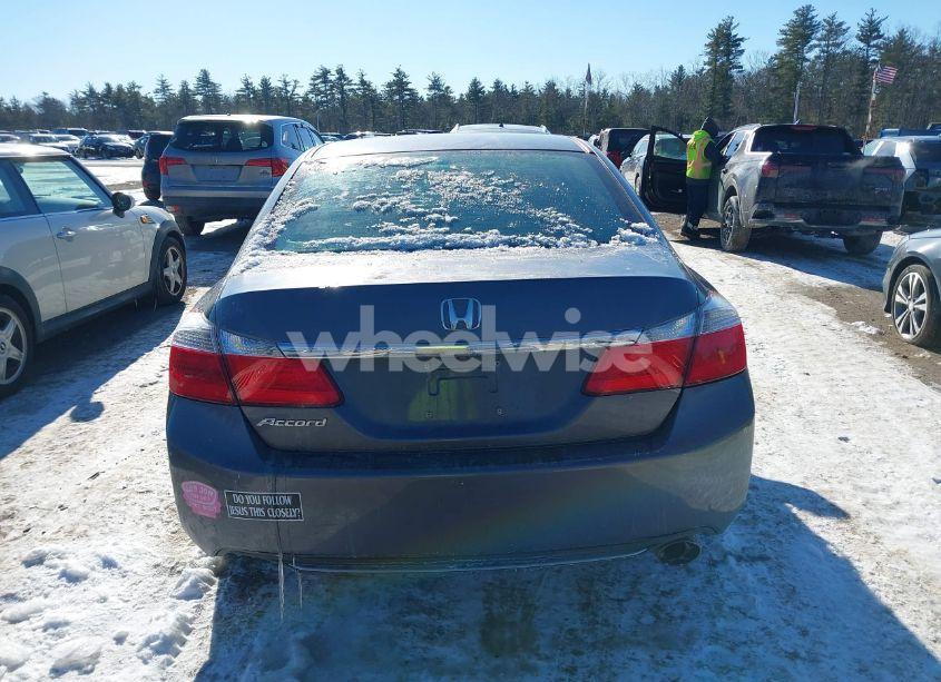 Photo 17 of 2015 Honda Accord LX (VIN 1HGCR2F39FA172242)