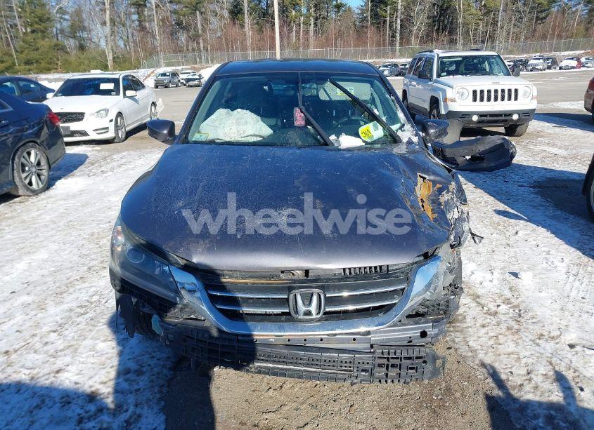 Photo 18 of 2015 Honda Accord LX (VIN 1HGCR2F39FA172242)