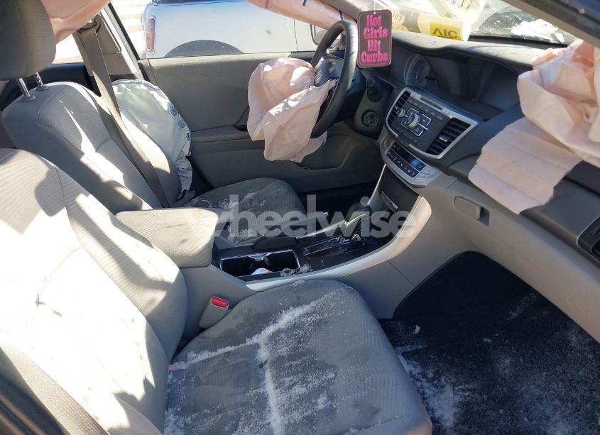 Photo 5 of 2015 Honda Accord LX (VIN 1HGCR2F39FA172242)