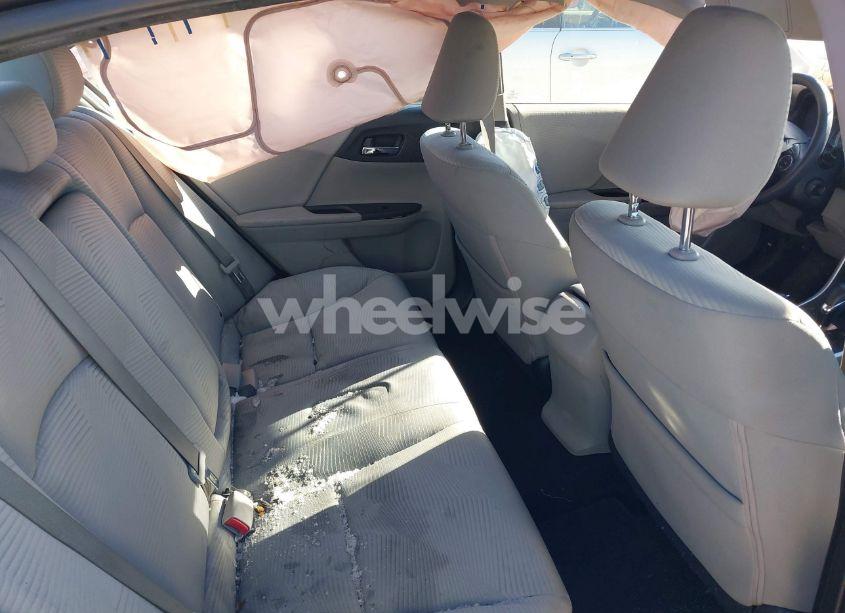 Photo 8 of 2015 Honda Accord LX (VIN 1HGCR2F39FA172242)