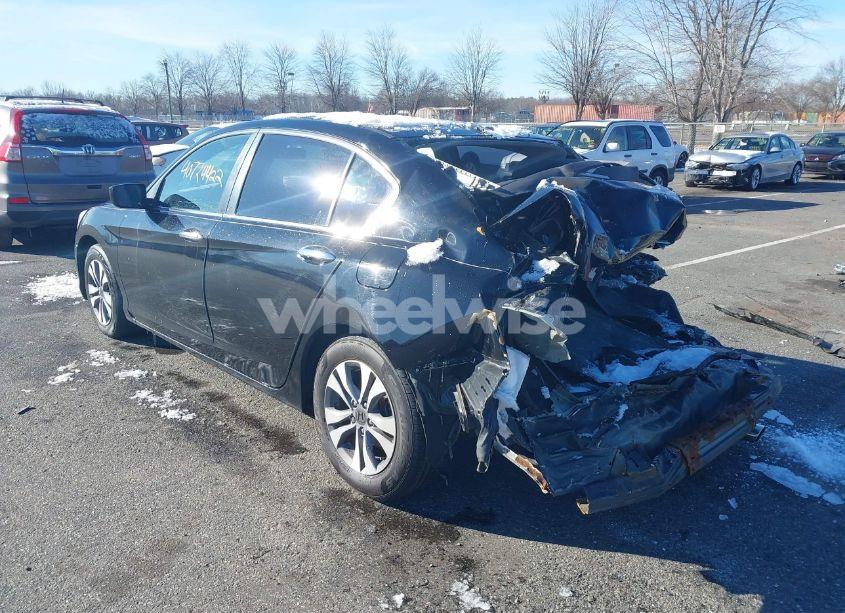 Photo 3 of 2015 Honda Accord LX (VIN 1HGCR2F39FA182298)