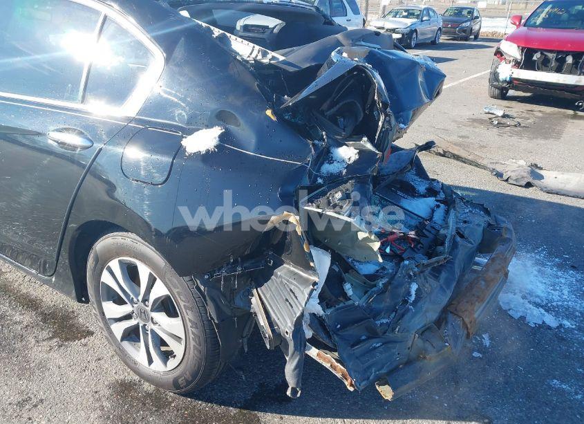 Photo 6 of 2015 Honda Accord LX (VIN 1HGCR2F39FA182298)