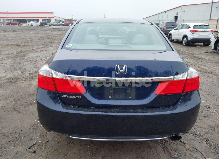 Photo 17 of 2015 Honda Accord LX (VIN 1HGCR2F39FA194306)