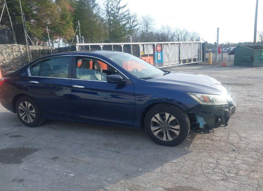 Photo 13 of 2015 Honda Accord LX (VIN 1HGCR2F39FA211086)