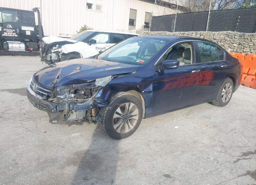 Photo 2 of 2015 Honda Accord LX (VIN 1HGCR2F39FA211086)