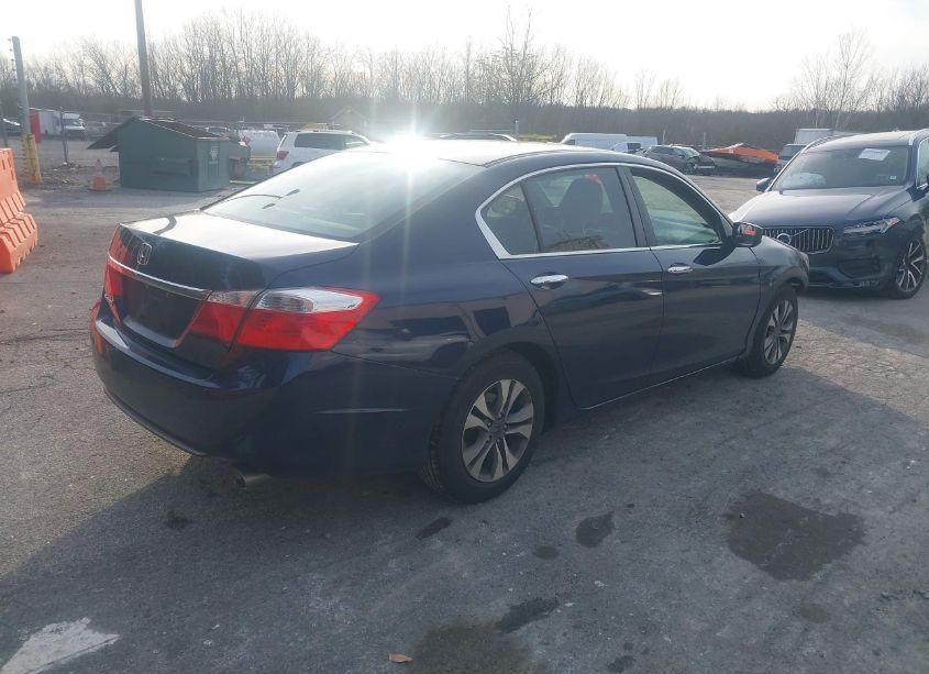 Photo 4 of 2015 Honda Accord LX (VIN 1HGCR2F39FA211086)