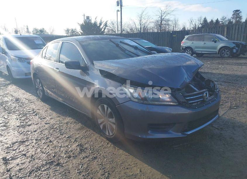 2015 Honda Accord LX (VIN 1HGCR2F39FA217468) main photo